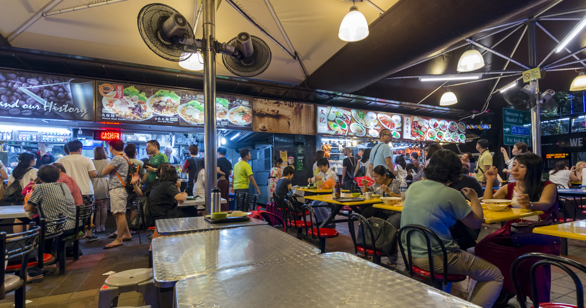 Hawker จากข้างถนนสู่มรดกโลก เบื้องหลังศูนย์อาหารที่เปลี่ยนโฉมสิงคโปร์