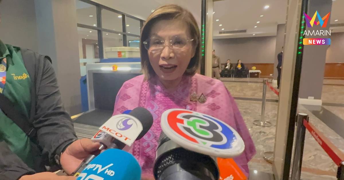 "มนพร" เผย สส. หลายคนยังอยู่เพื่อไทย ไม่ได้ตาม "ศักดิ์ดา" ไป