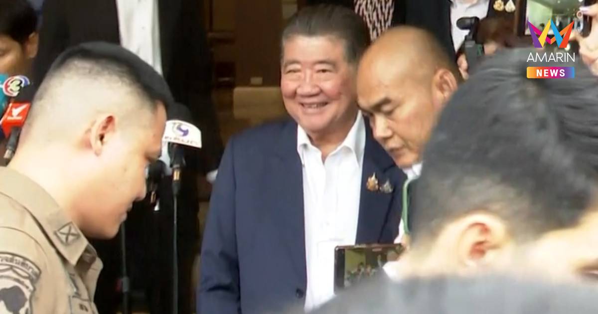 "ภูมิธรรม" ปิดปากไม่ตอบกระแส พ.ร.ฎ.ยุบสภา ถูกตีกลับ