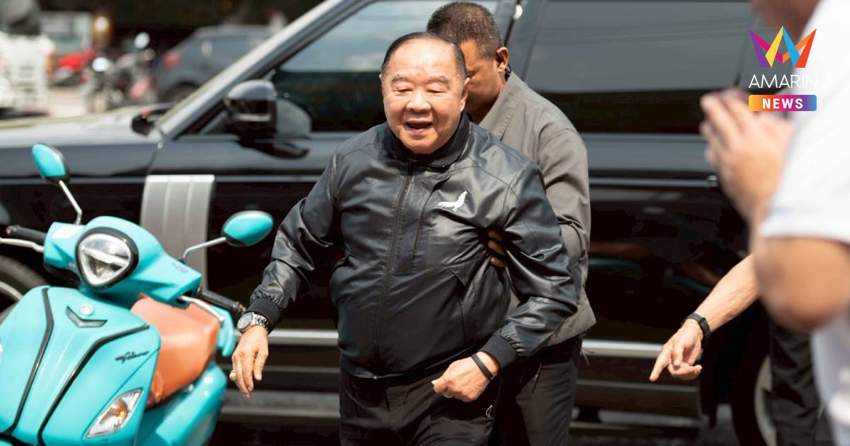 "บิ๊กป้อม" ย่องเงียบ กินก๋วยเตี๋ยวร้านดัง ย้ำมาเป็นการส่วนตัว