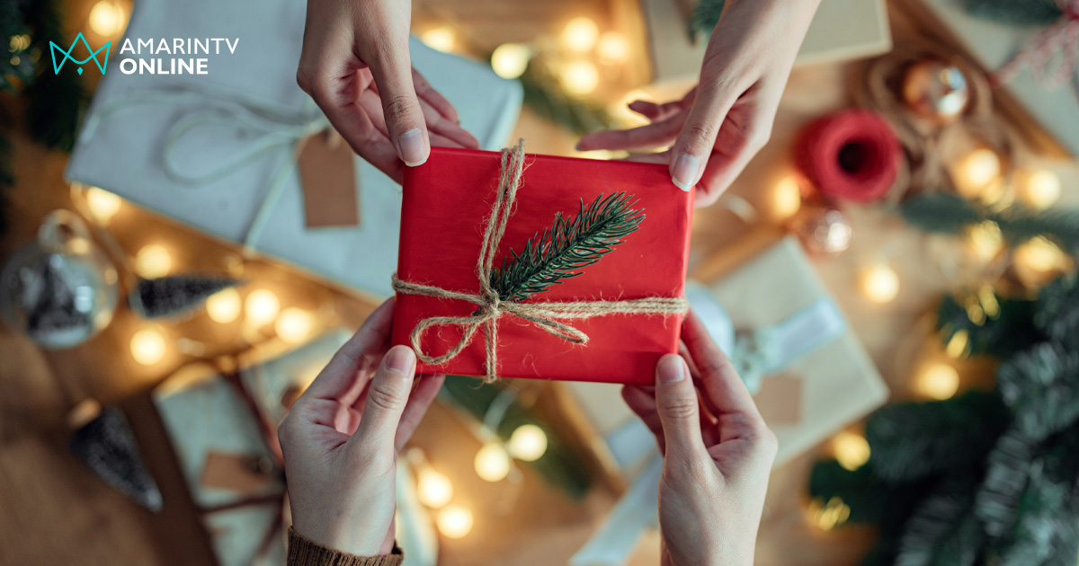 5 ความลับจิตวิทยา เลือกของขวัญยังไงให้ "ถูกใจ" คนรับได้ทันทีที่เห็น