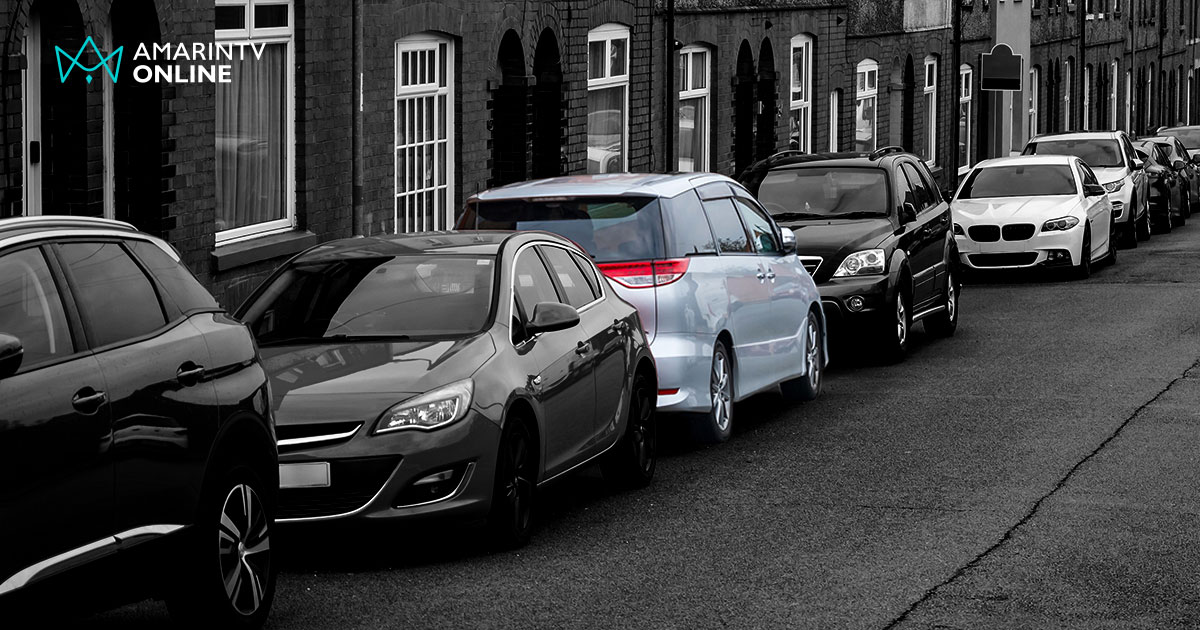 จอดรถหันหน้าสวนเลนรถวิ่ง ผิดกฎหมาย มีค่าปรับ และอันตรายกว่าที่คิด