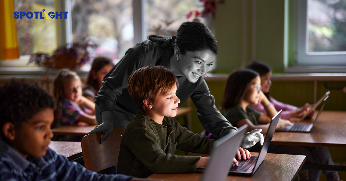 สหรัฐฯ เปิด ‘โรงเรียนไร้ครู’  ใช้ AI สอนแบบตรงจุด แล้วครูยังจำเป็นไหม?